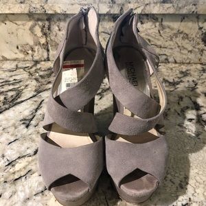 Cute Grey Wedges